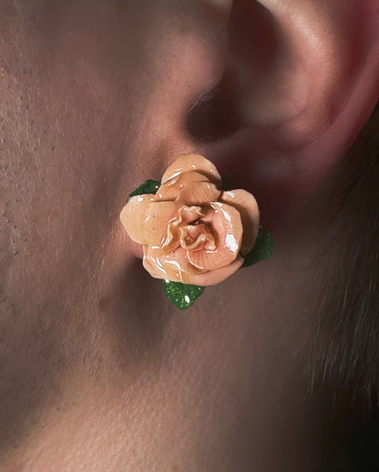 Apricot Camellia — Ohrringe