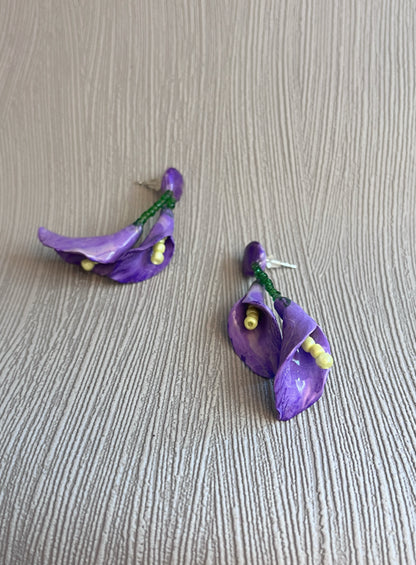 Violette Calla — Ohrringe