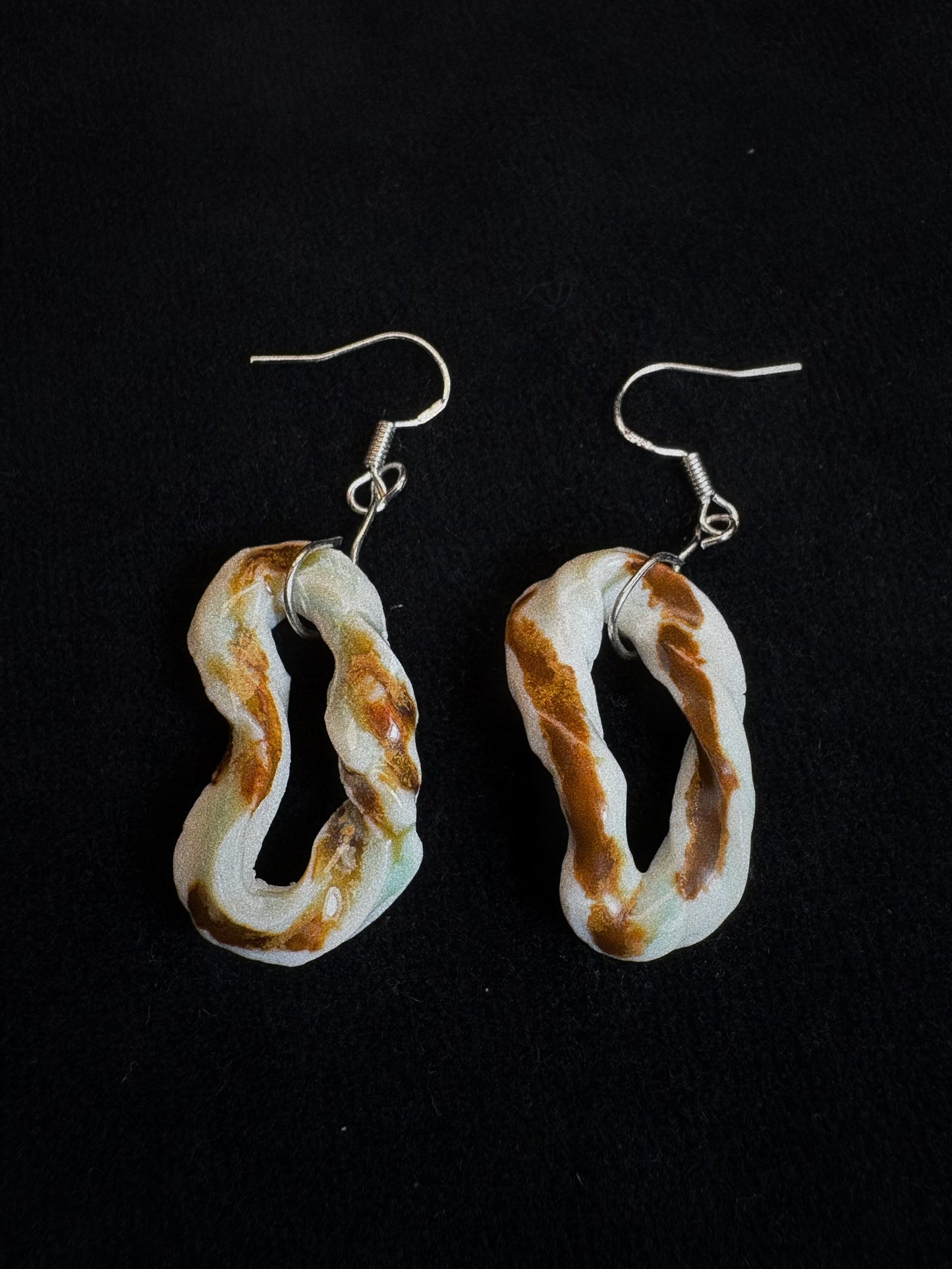 EARTH TONE — “ Gentle Deposition"