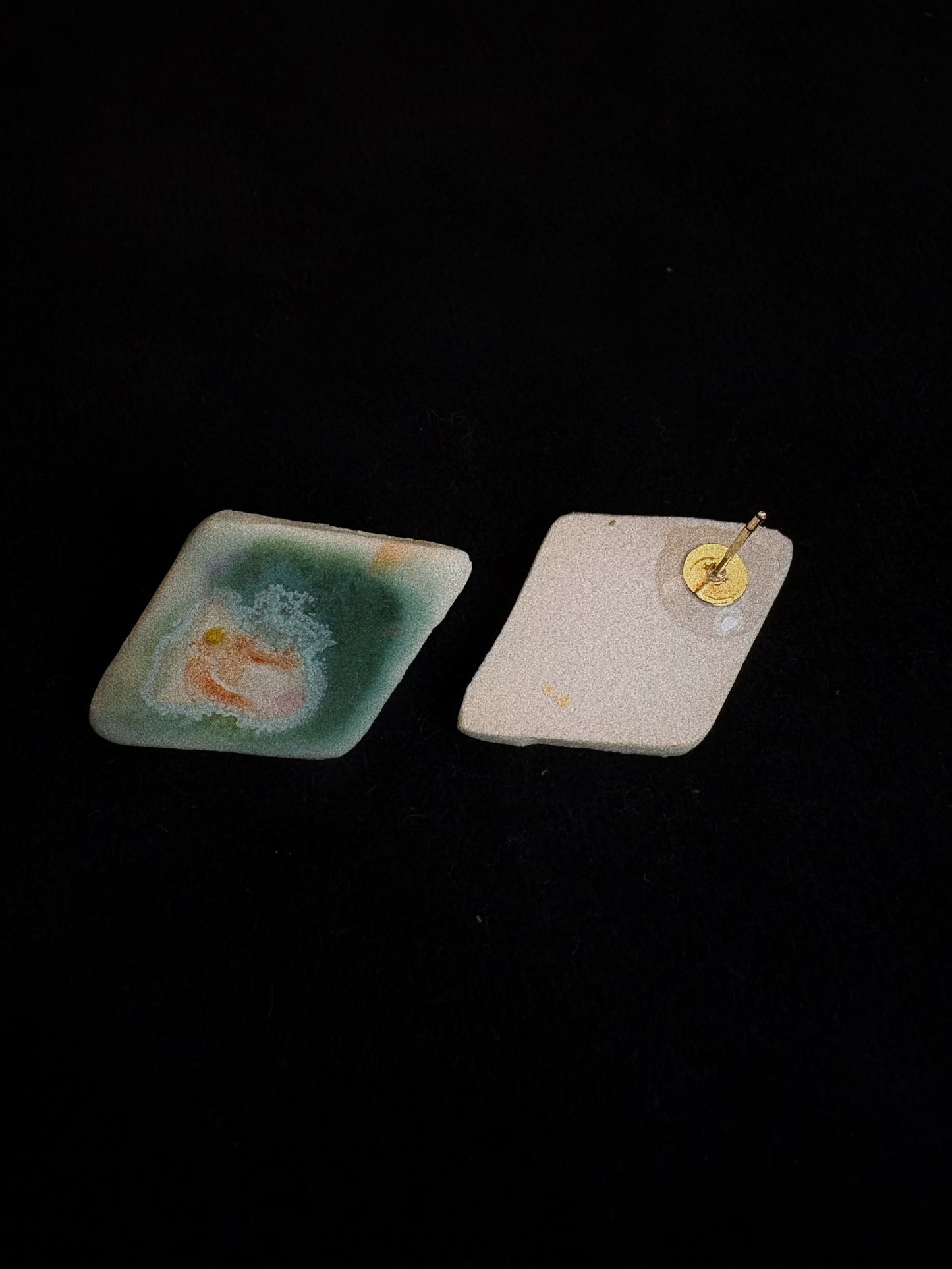 MINERAL GLAZE — “Verdant Core“