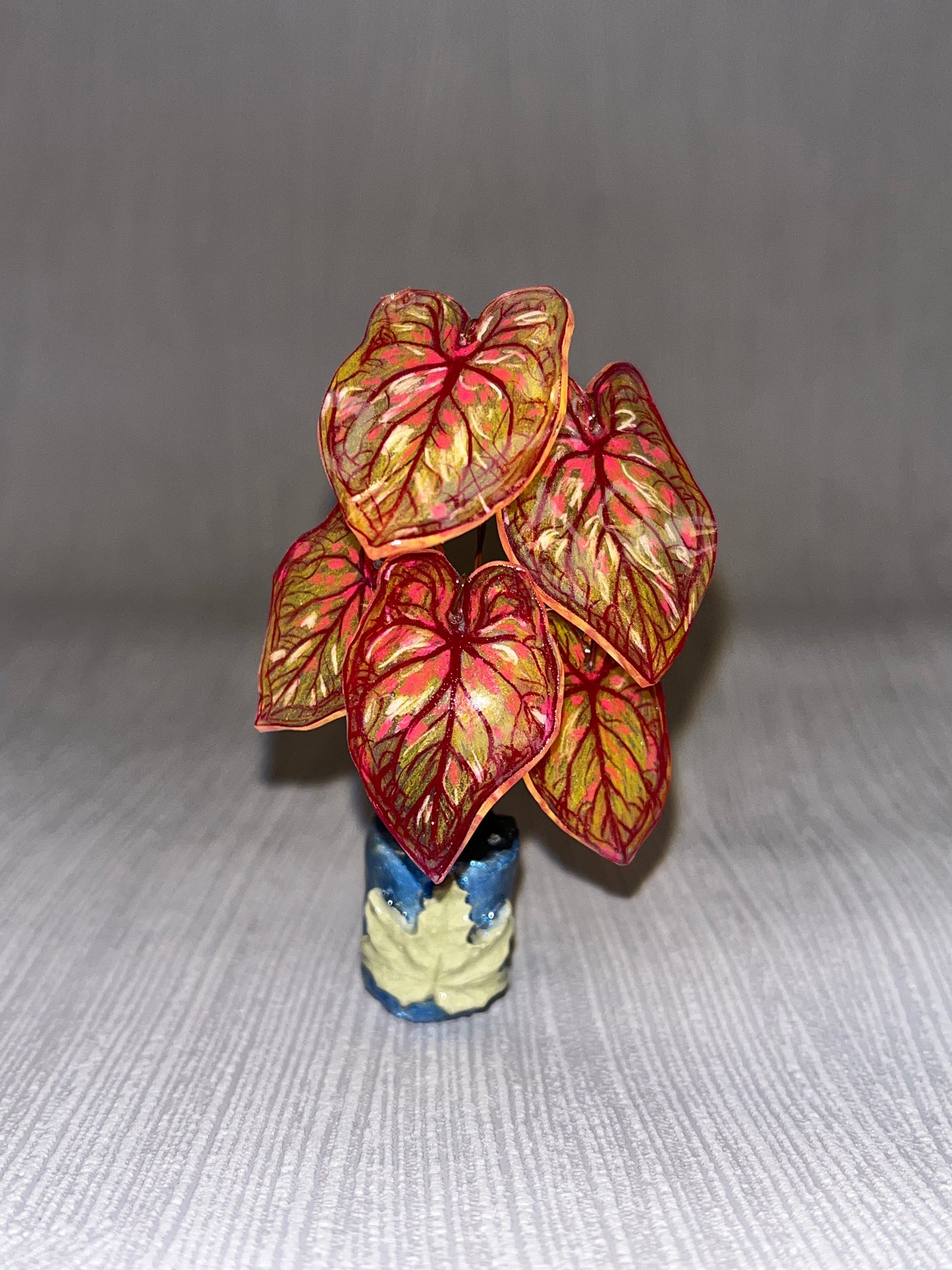 Caladium “PandoraKing” –  Caladium Magnet